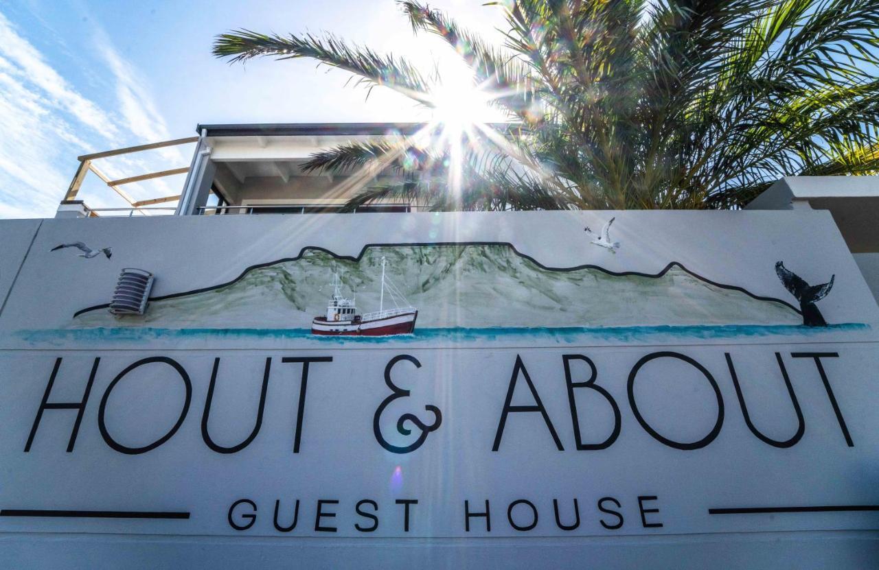 Hout & About Guest House Hout Bay Bagian luar foto